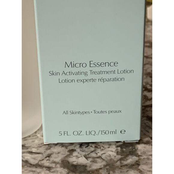 Estee Lauder Micro Essence Skin Activating Treatment Lotion All Skin Types 5 Oz - Picture 4 of 5